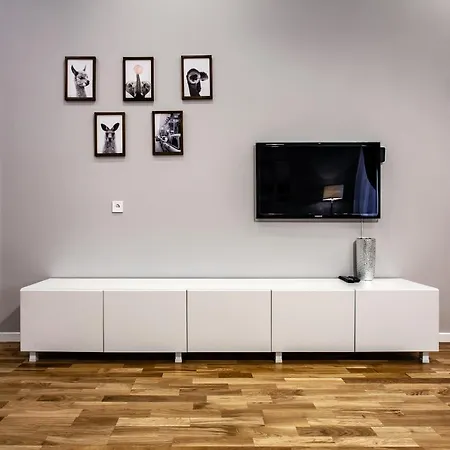 Sonata Apartment *